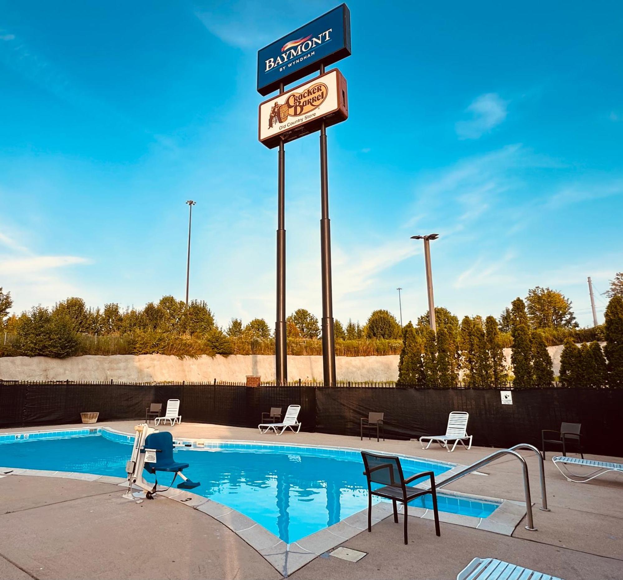 Baymont By Wyndham Indianapolis South Hotell Eksteriør bilde
